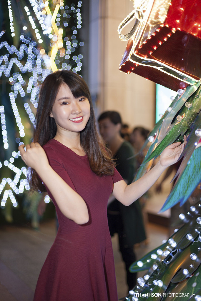 办公室里呻吟的丰满老师在线观看